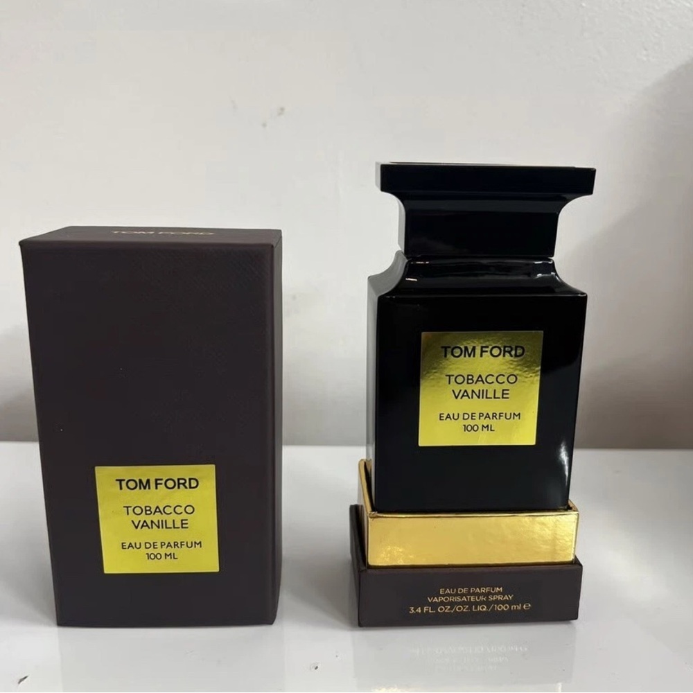 Tom Ford Black and Gold Bath & Body Fragrance Set